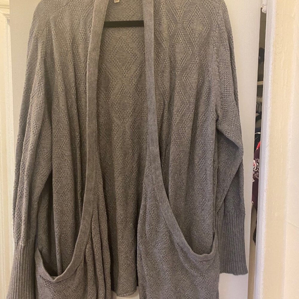 41 Hawthorn grey cardigan